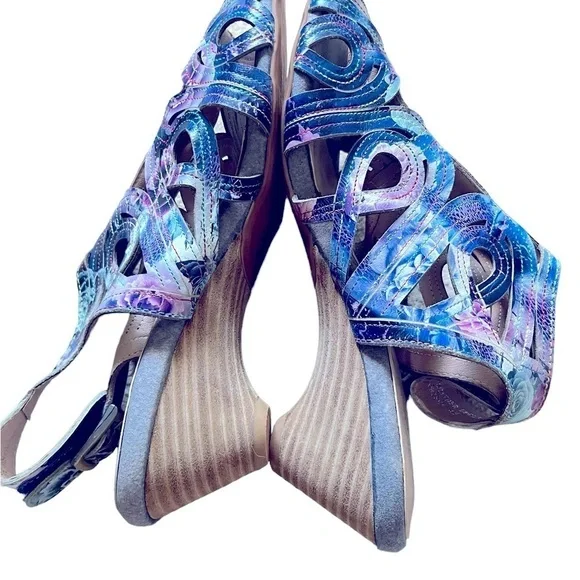 L'ARTISTE Flourisha Gladiator‎ Sandals